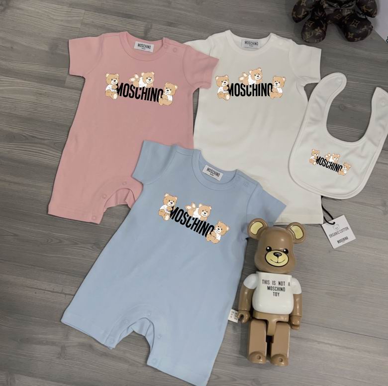 Moschino sz59 66 73 80 85 90 92